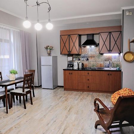 Avlabari Apartment - NEW ONE Tbilisi Bagian luar foto