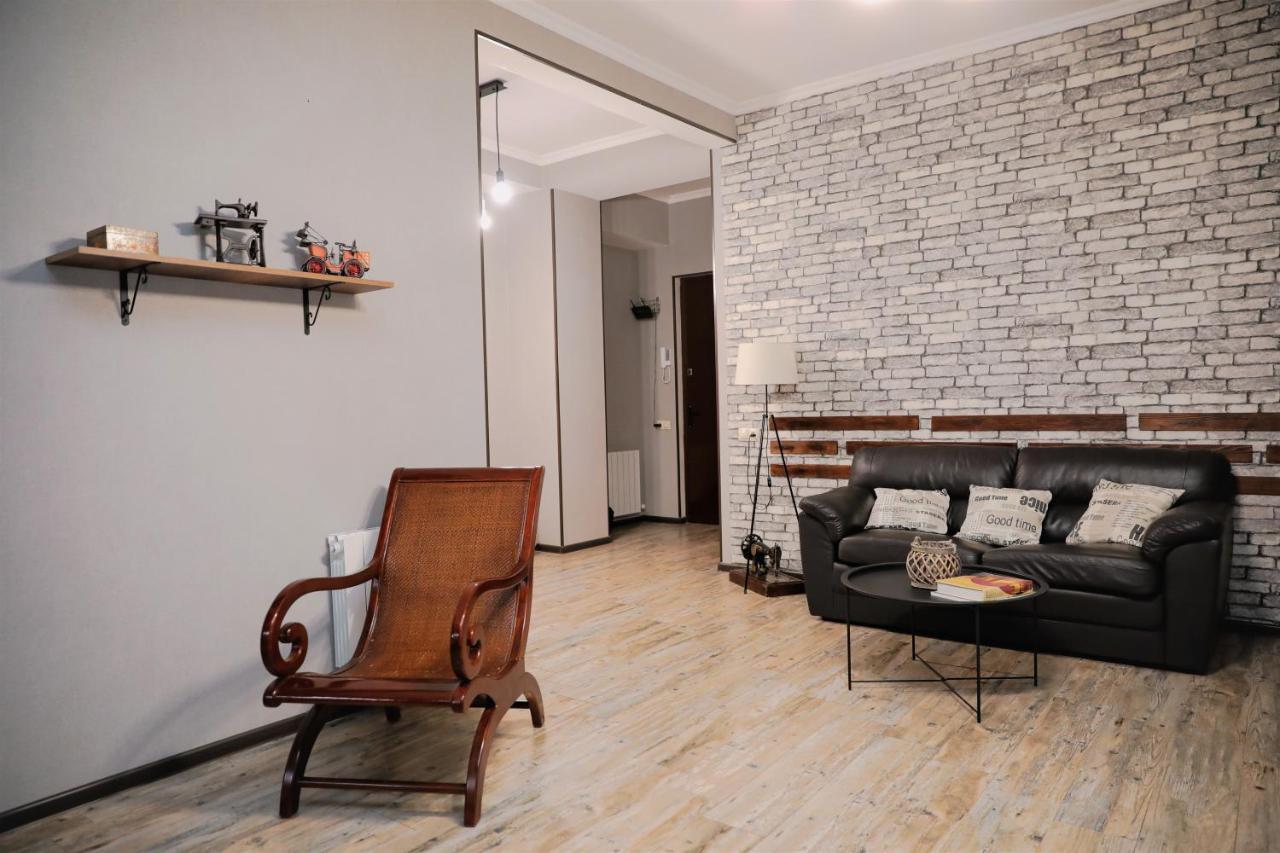 Avlabari Apartment - NEW ONE Tbilisi Bagian luar foto